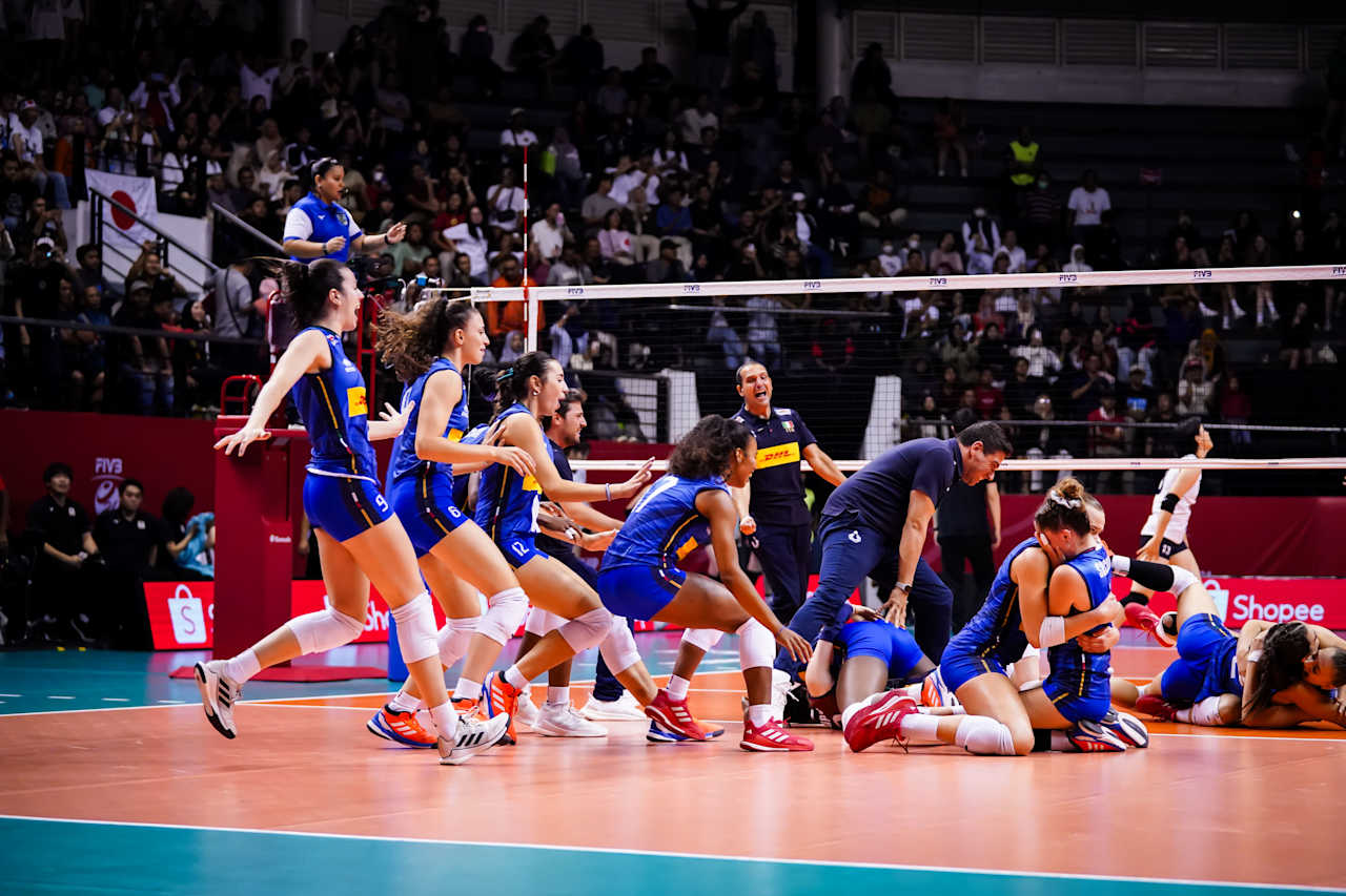 阿迪格维的, 中国女排第 阿迪格维的, 中国女排第