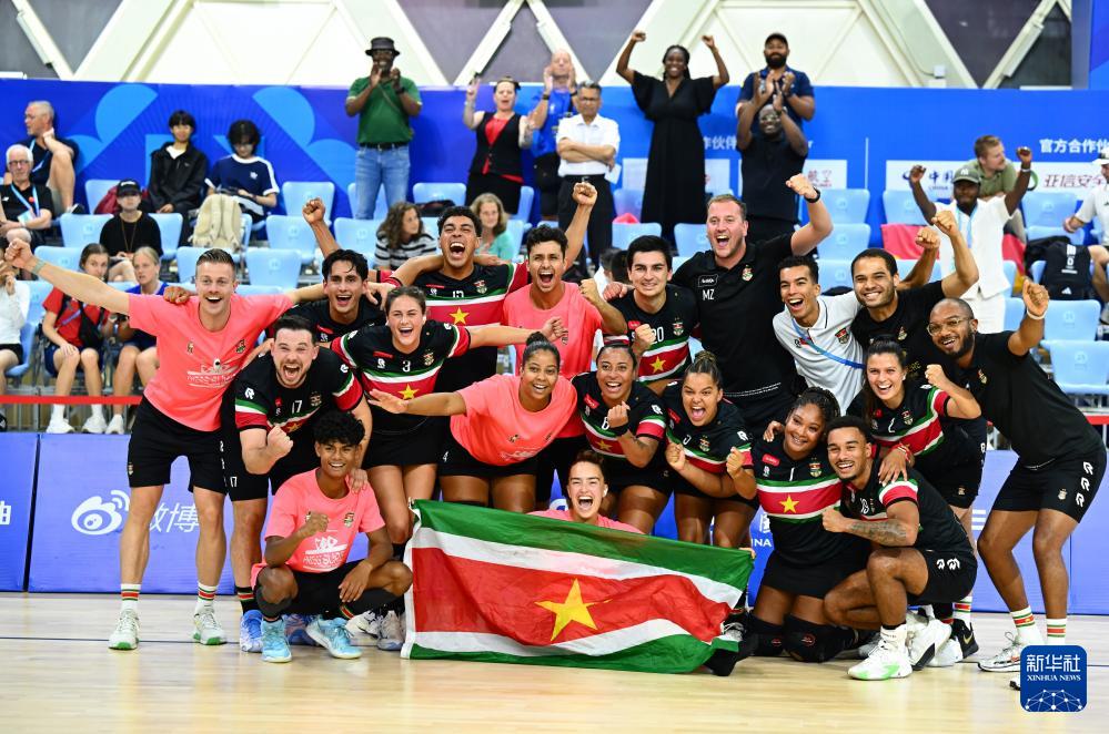 苏里南队球, 苏里南队胜, 年成都世运 苏里南队球, 苏里南队胜, 年成都世运