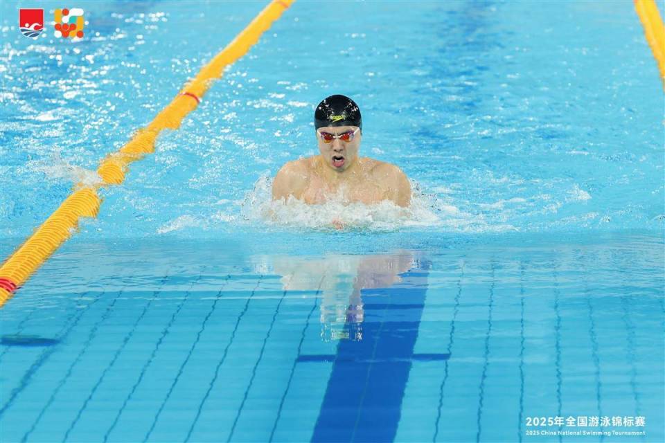 西队廖家良, com, 争夺