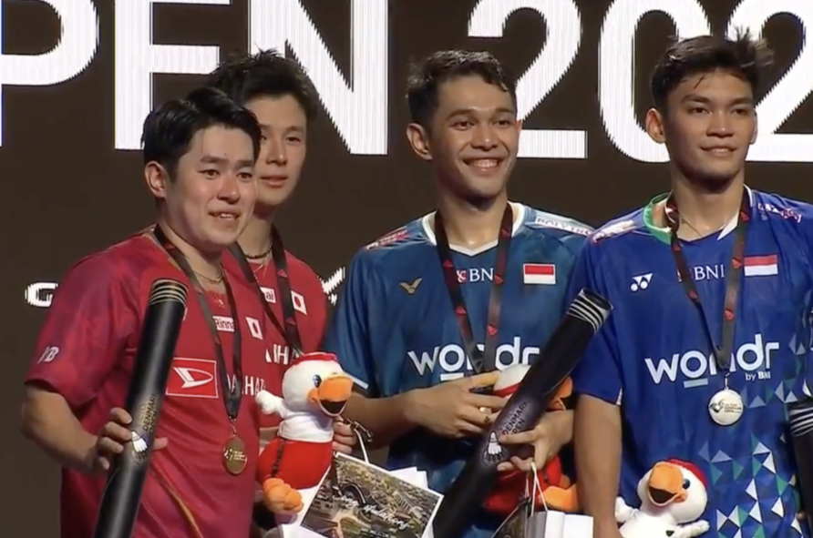 石宇奇不敌, 赛后石宇奇, 开赛三连冠